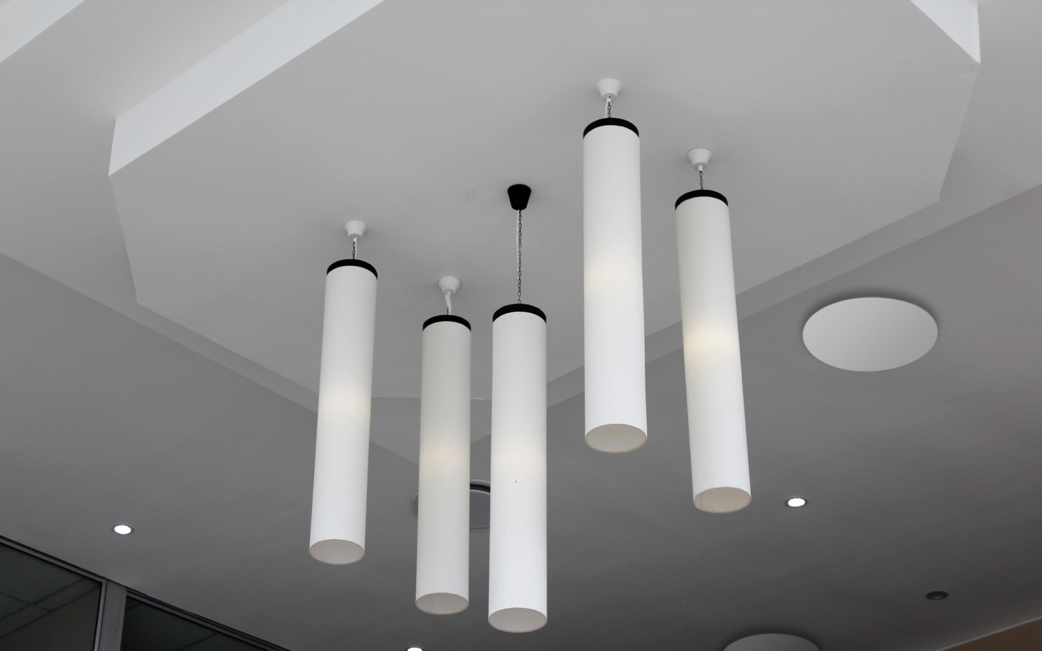 Анемостат со стеклянной внешней частью FOZA D 125 мм. Матовое зеркало. Белый