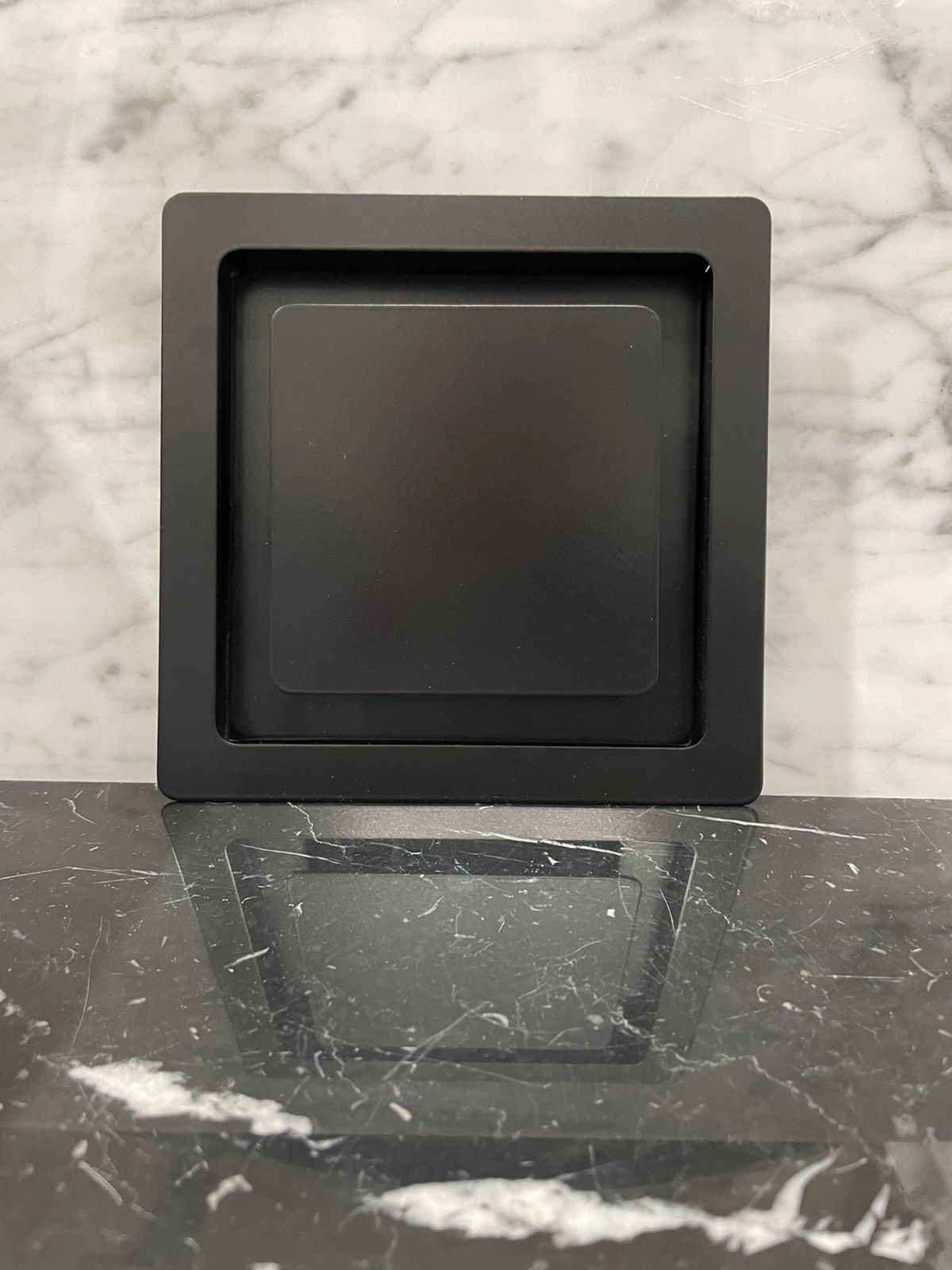 Диффузор квадратный на магнитах для потолков ТДК100 черный