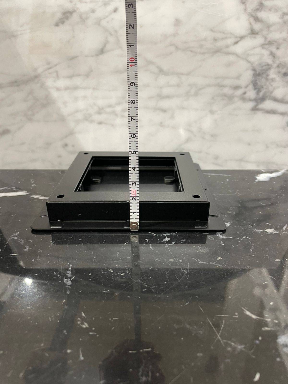 Диффузор квадратный на магнитах для потолков ТДК100 черный