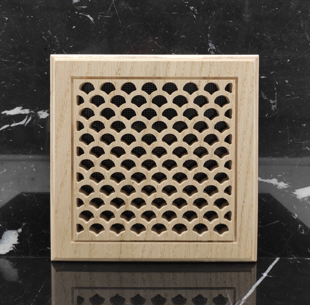 Решетка декоративная деревянная на магнитах Пересвет К-16 150х150мм