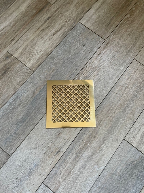 Латунная вентиляционная решётка полированная ЛР19 250х250